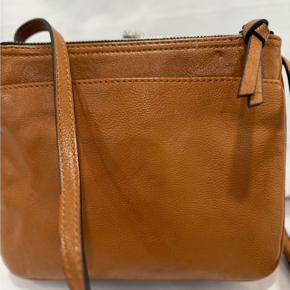 Sale today!!
Nine West Tan Crossbody Bag - Picture 3 of 9